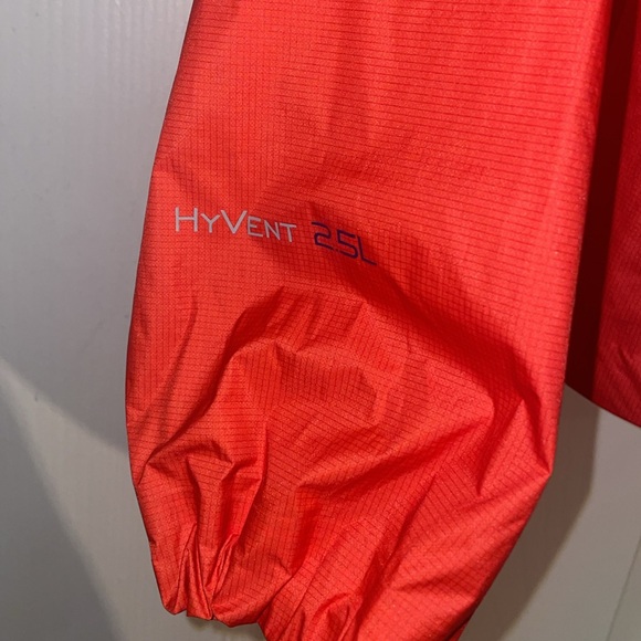 The North Face Summit Series Radiant Orange Lightweight Jacket - Picture 6 of 6